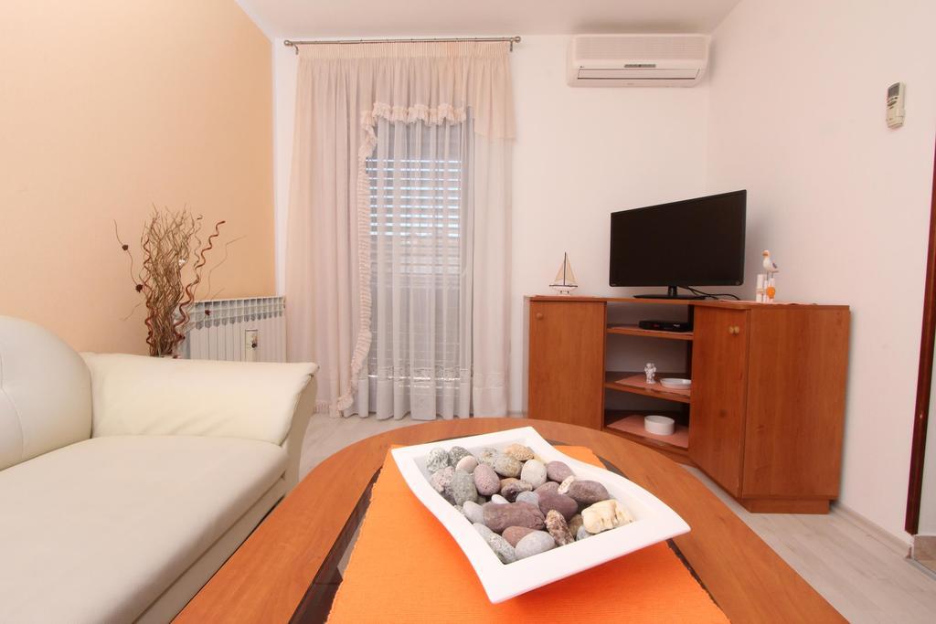 Apartments Pataj Rovinj Buitenkant foto