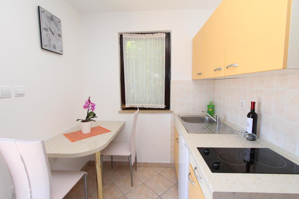 Apartments Pataj Rovinj Buitenkant foto